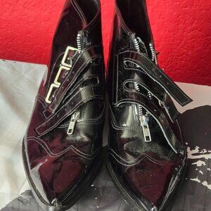 Patent Leather Winklepicker Boots (Imported) — Women’s US 11/UK 9/EU 42